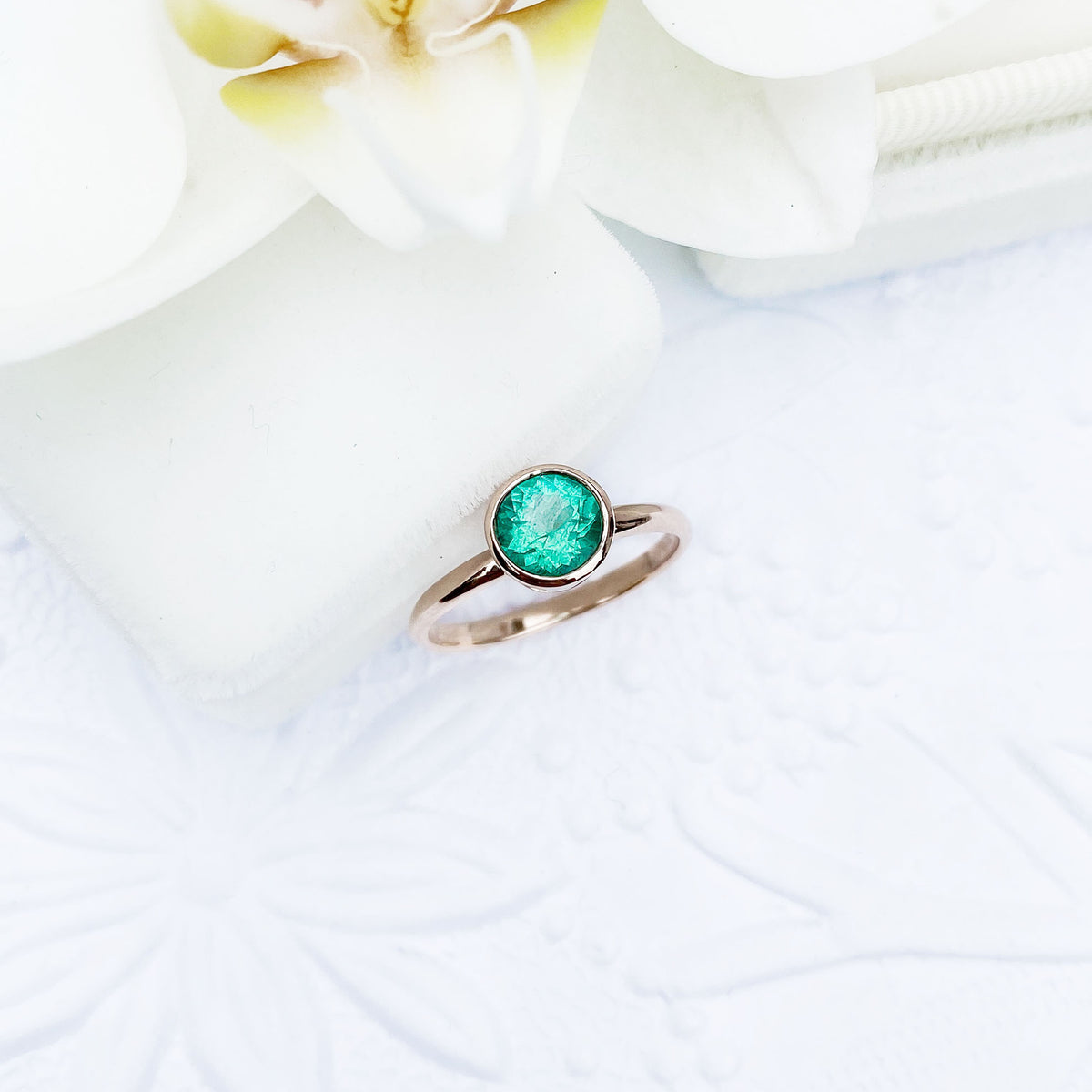 Natural Colombian Emerald Ring | White Gold